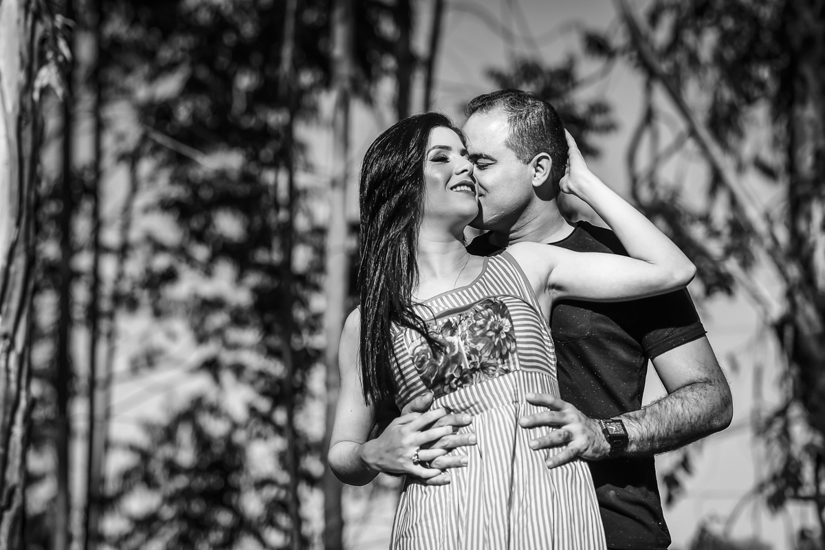 ensaio de casal, sessão namoro Franklin e Talita, casais 2018, casamento Patos de Minas-MG, lindas fotos de casal, Wellington Guimarães Fotógrafo