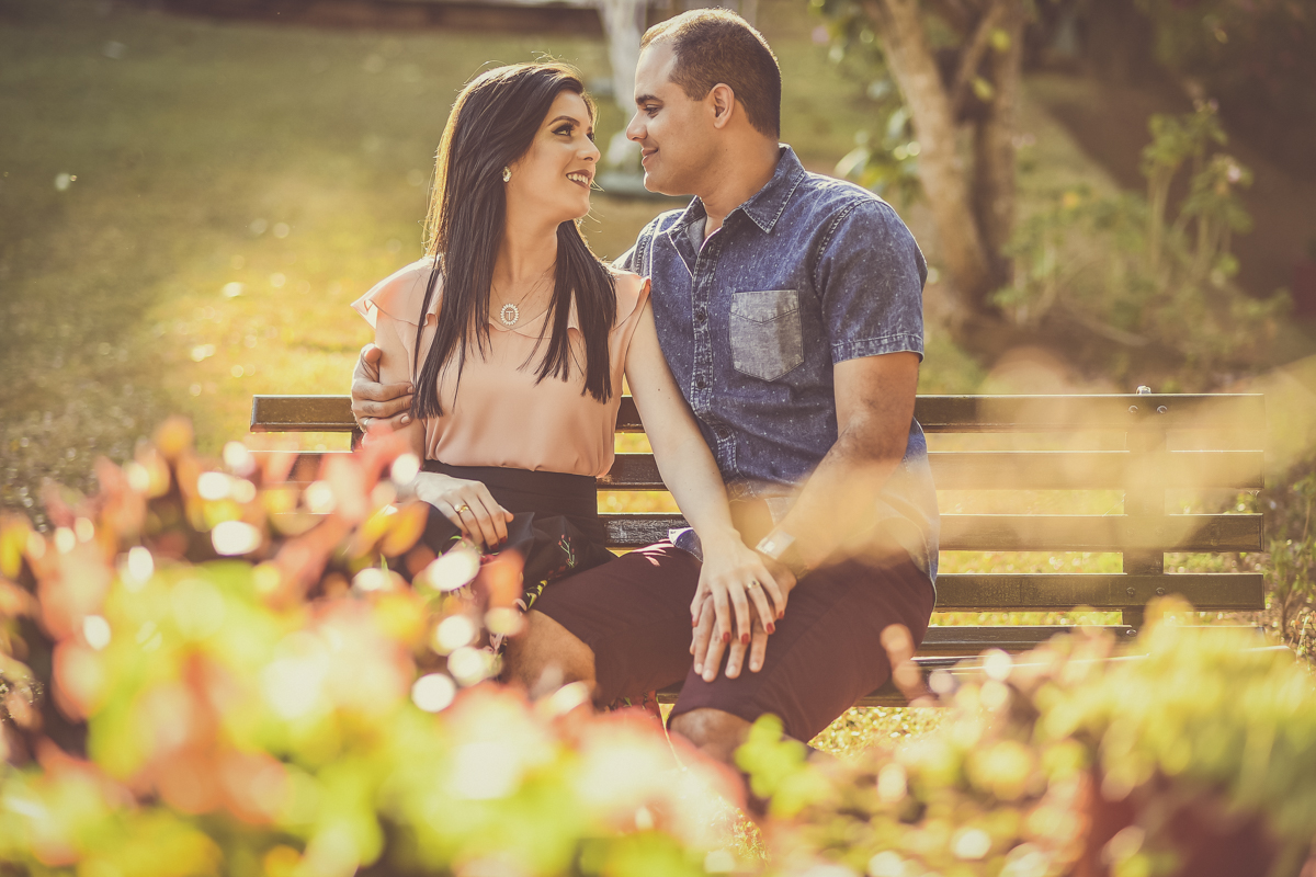 ensaio de casal, sessão namoro Franklin e Talita, casais 2018, casamento Patos de Minas-MG, lindas fotos de casal, Wellington Guimarães Fotógrafo
