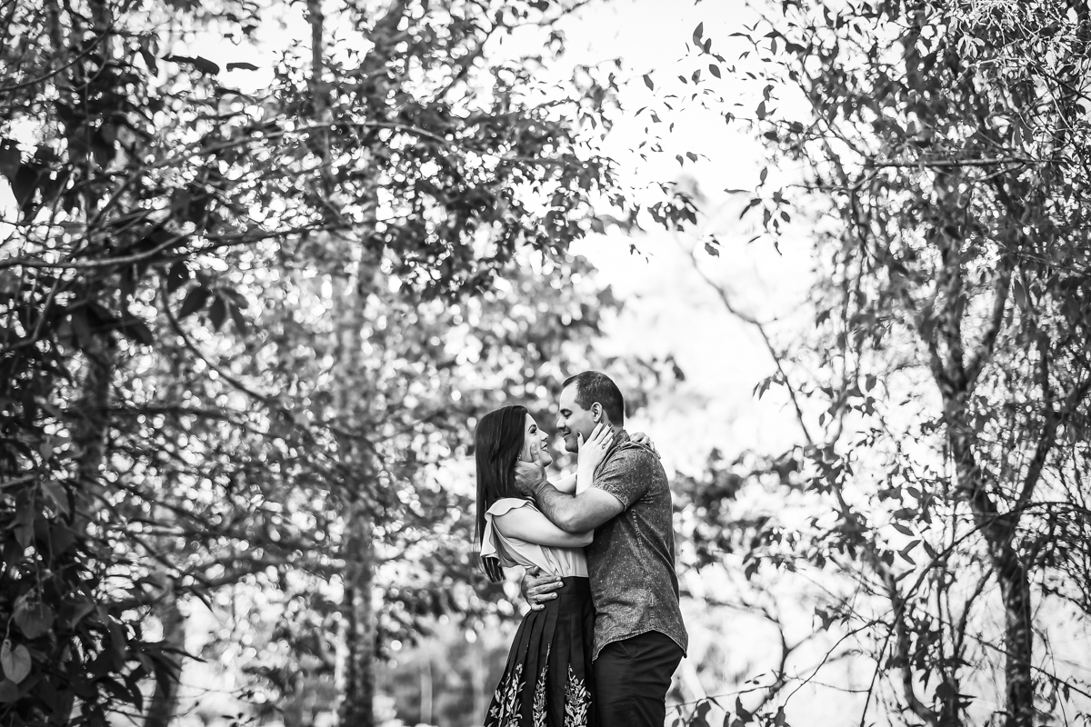 ensaio de casal, sessão namoro Franklin e Talita, casais 2018, casamento Patos de Minas-MG, lindas fotos de casal, Wellington Guimarães Fotógrafo