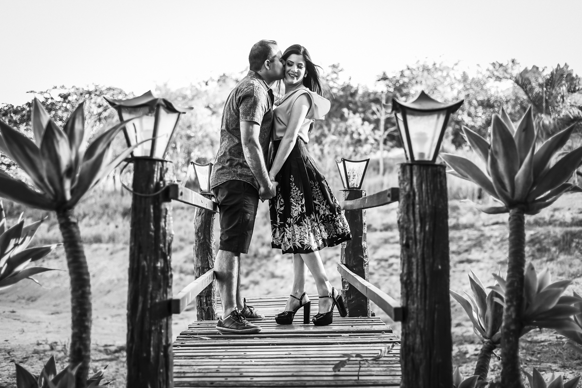 ensaio de casal, sessão namoro Franklin e Talita, casais 2018, casamento Patos de Minas-MG, lindas fotos de casal, Wellington Guimarães Fotógrafo