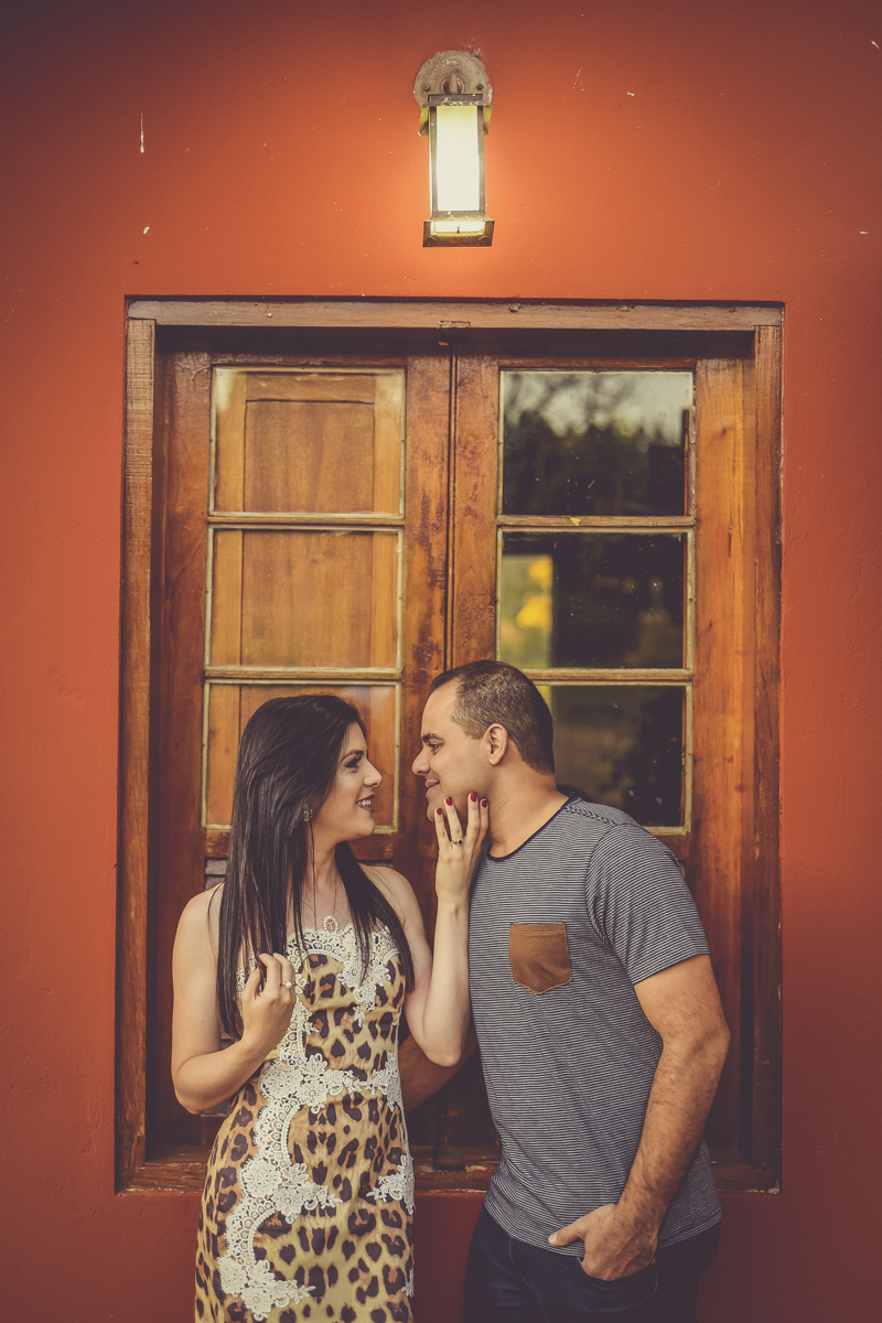 ensaio de casal, sessão namoro Franklin e Talita, casais 2018, casamento Patos de Minas-MG, lindas fotos de casal, Wellington Guimarães Fotógrafo