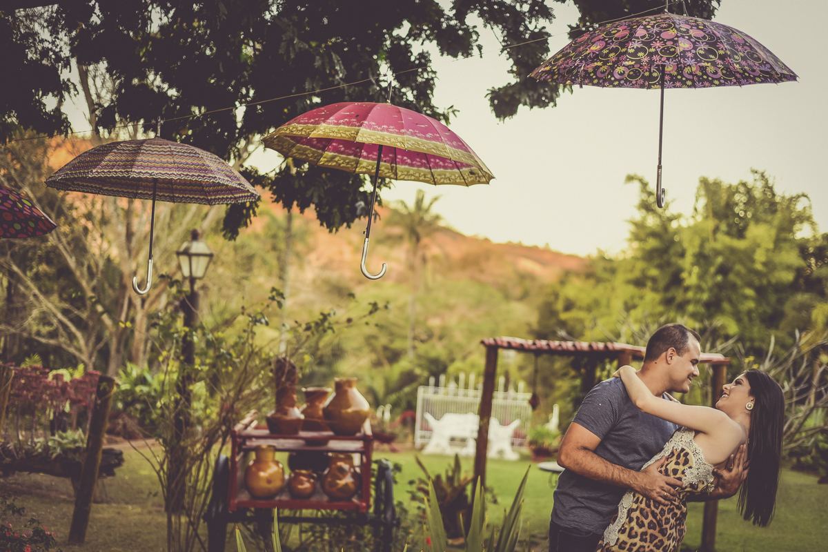 ensaio de casal, sessão namoro Franklin e Talita, casais 2018, casamento Patos de Minas-MG, lindas fotos de casal, Wellington Guimarães Fotógrafo
