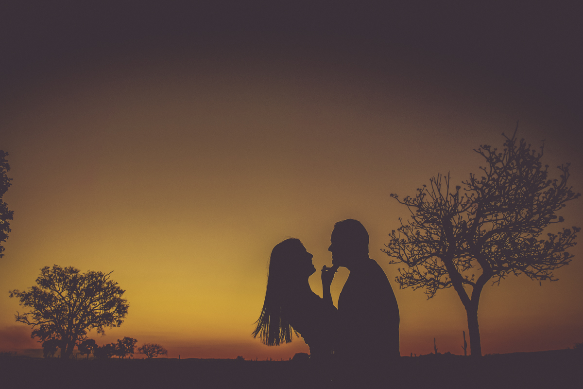 ensaio de casal, sessão namoro Franklin e Talita, casais 2018, casamento Patos de Minas-MG, lindas fotos de casal, Wellington Guimarães Fotógrafo