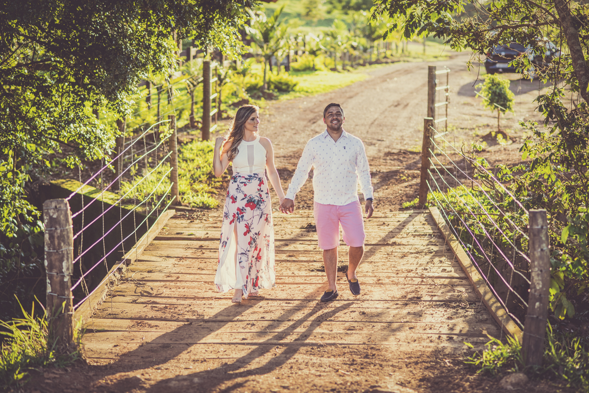 Sessão de fotos de Casal, namorando Lenizy e Vander Jr. Rio Paranaíba-MG, Wellington Guimarães Fotografias