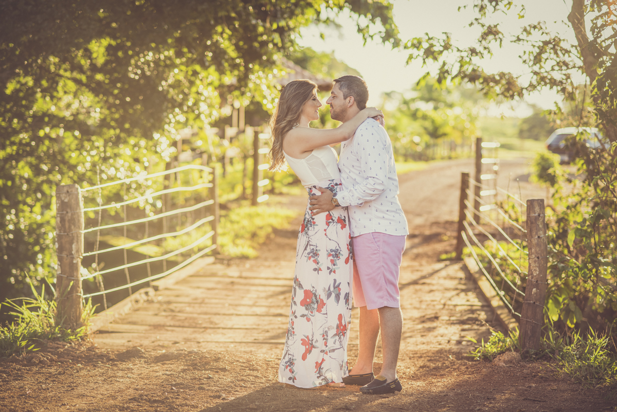 Sessão de fotos de Casal, namorando Lenizy e Vander Jr. Rio Paranaíba-MG, Wellington Guimarães Fotografias