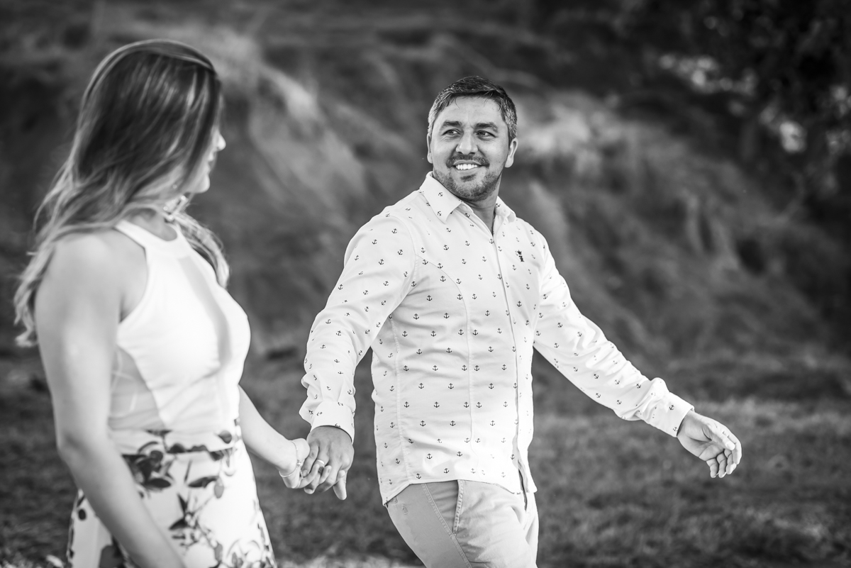 Sessão de fotos de Casal, namorando Lenizy e Vander Jr. Rio Paranaíba-MG, Wellington Guimarães Fotografias