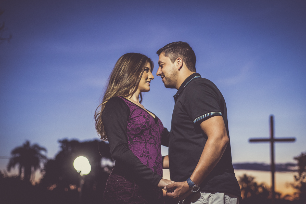 Sessão de fotos de Casal, namorando Lenizy e Vander Jr. Rio Paranaíba-MG, Wellington Guimarães Fotografias