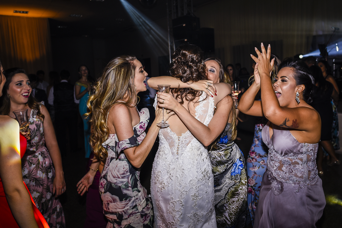 Casamento Fernando e Júlia, Patos de Minas-MG,Wedding, love, vestido de noiva,casamento feliz, Wellington Guimarães Fotógrafo, noivas 2019