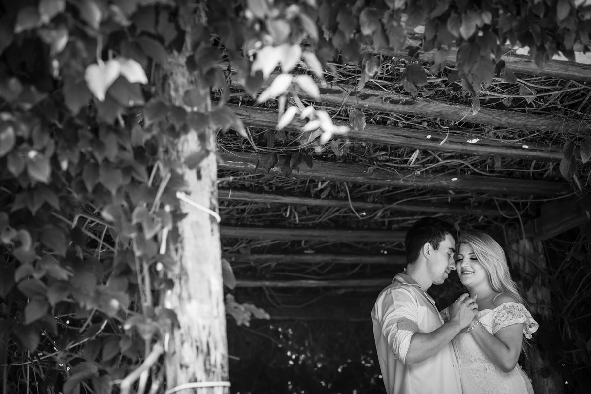 Letícia e Bruno, casal, ensaio, fotos, namoro, casamento , love, vestido de noiva, Minas Gerais, noivas, noivos, Wellington Guimarães Fotógrafo