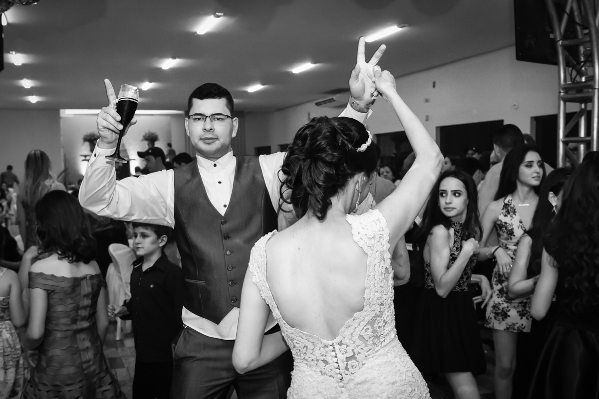 Casamento Ana Paula e Leandro, Igreja dos Capuchinhos , Patos de Minas-MG, Wellington Guimarães Fotografias