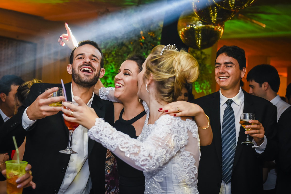 Casamento Gabriela e Vinícius, São Gotardo -MG, Wedding, vestido de Noiva, Wellington Guimarães Fotografias