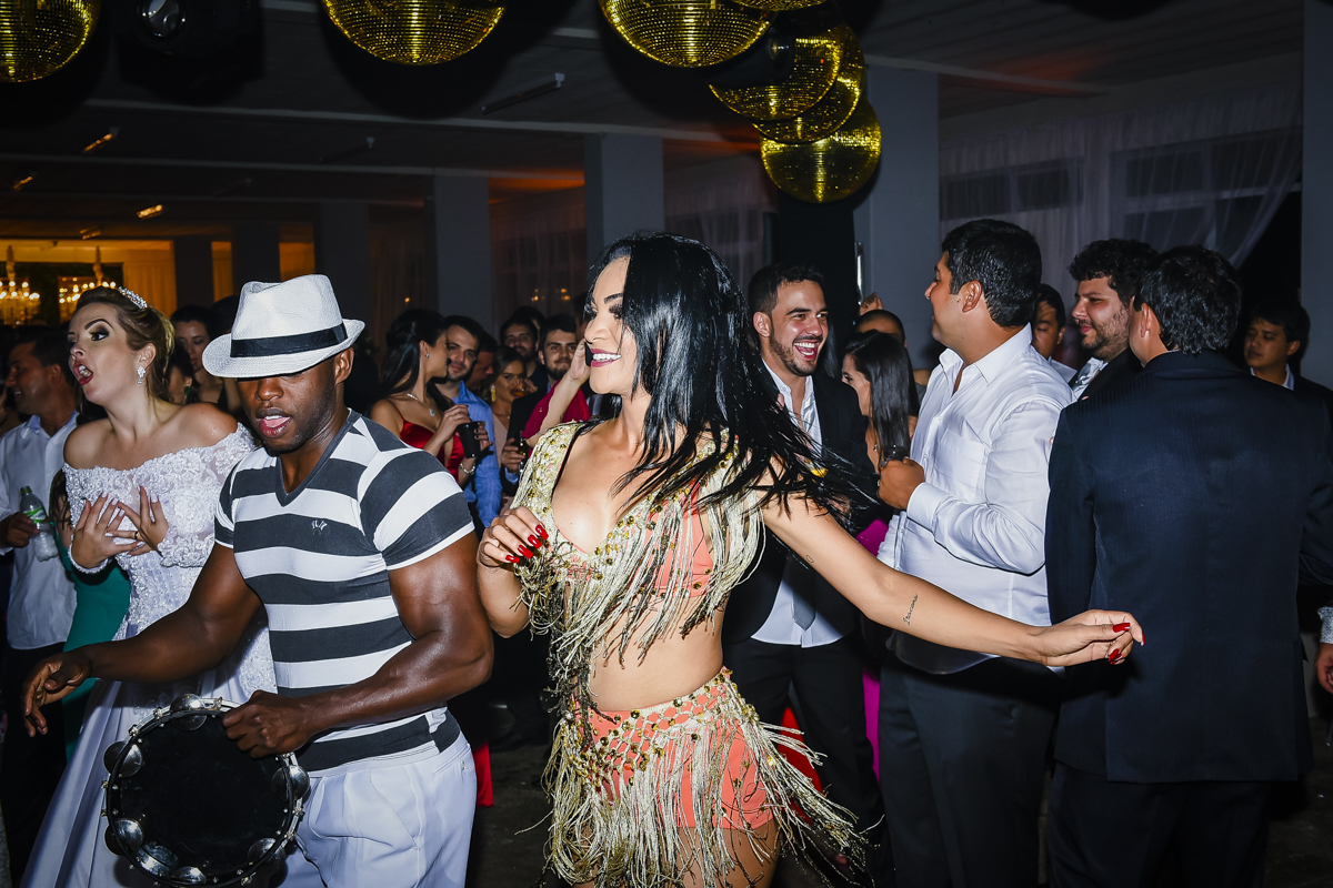 Casamento Gabriela e Vinícius, São Gotardo -MG, Wedding, vestido de Noiva, Wellington Guimarães Fotografias