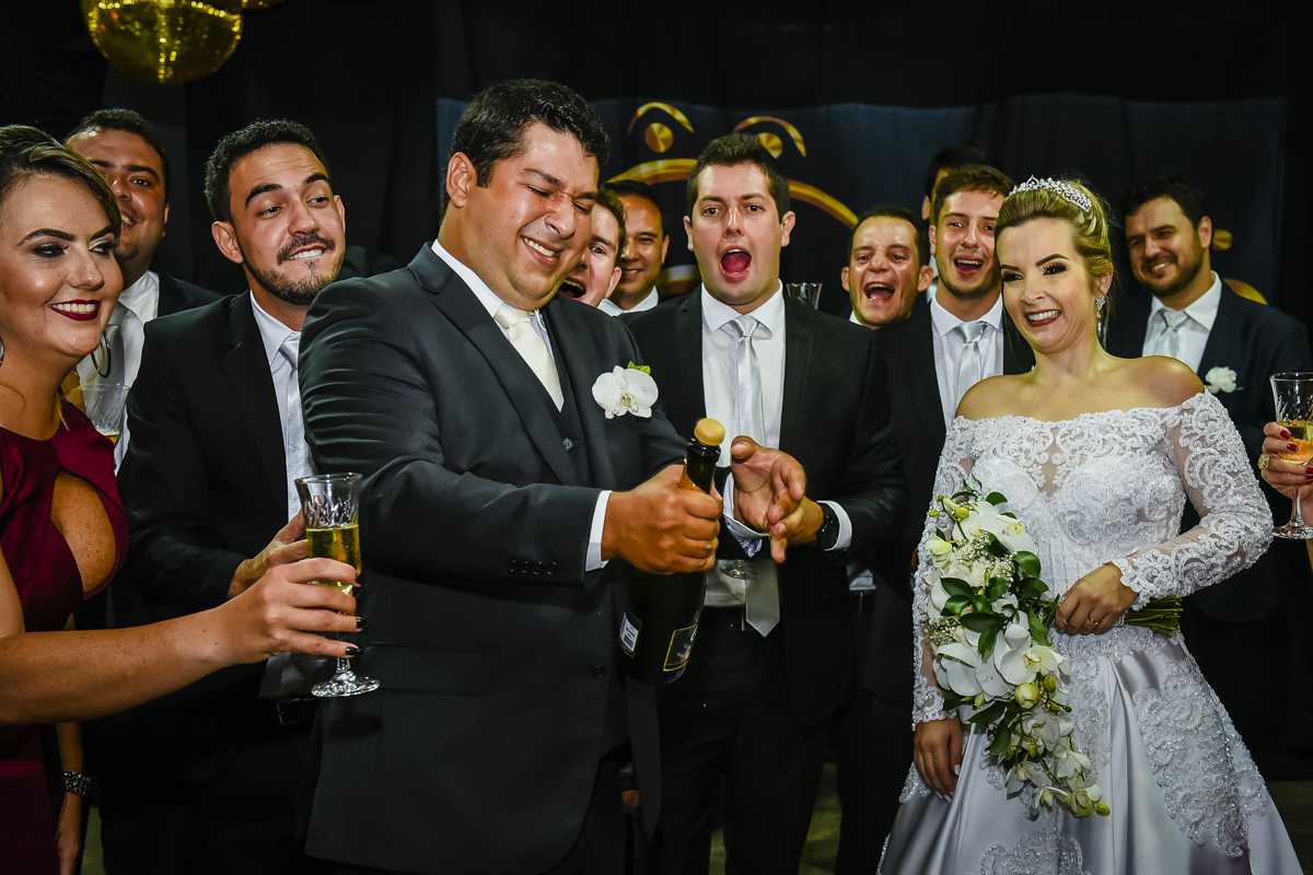 Casamento Gabriela e Vinícius, São Gotardo -MG, Wedding, vestido de Noiva, Wellington Guimarães Fotografias