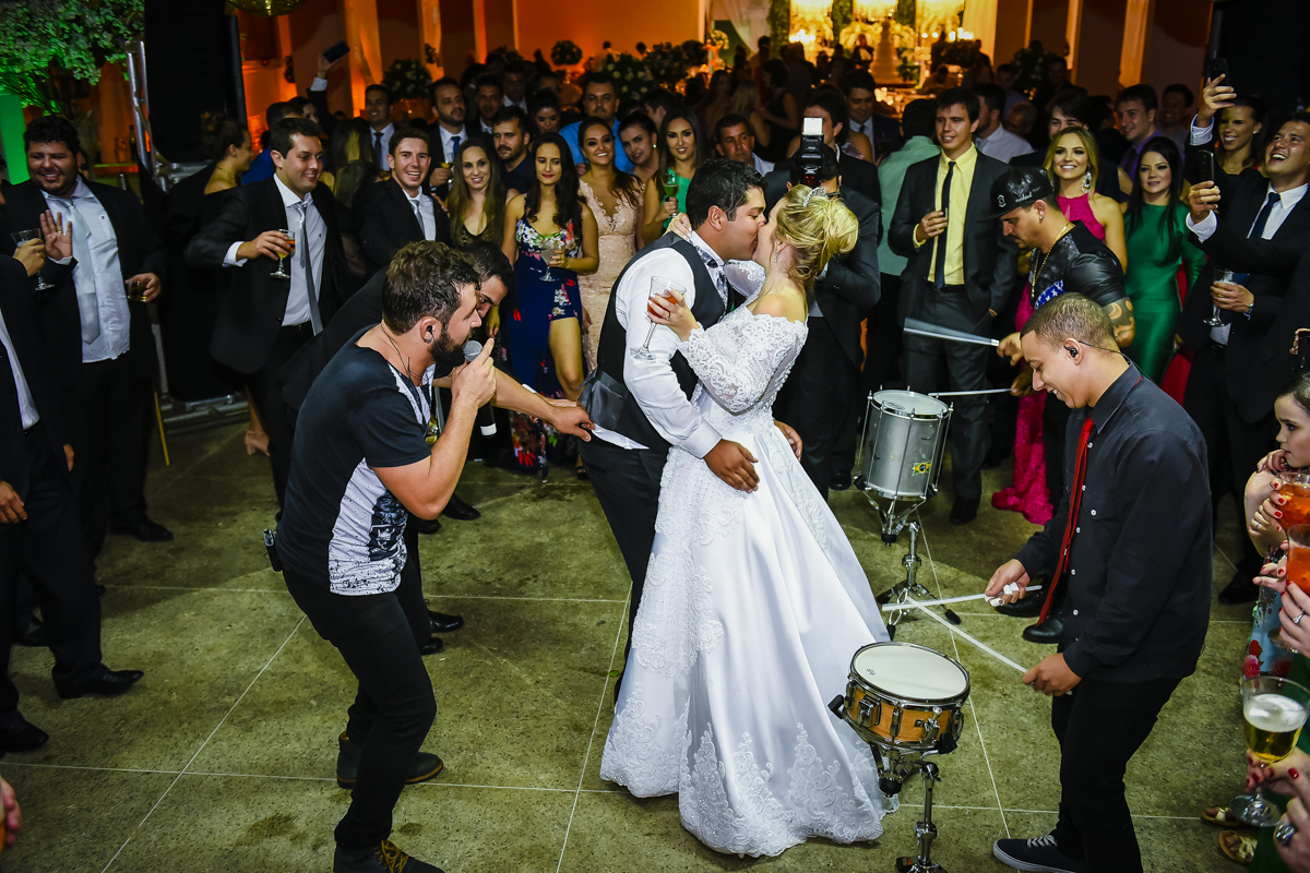 Casamento Gabriela e Vinícius, São Gotardo -MG, Wedding, vestido de Noiva, Wellington Guimarães Fotografias