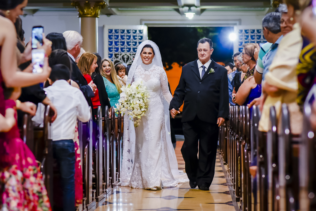 Casamento Mariana e Leandro, Igreja dos capuchinhos, Patos de Minas-MG, Fotógrafo Wellington Guimarães