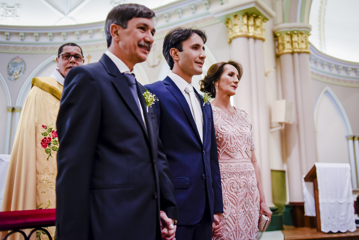 Casamento Mariana e Leandro, Igreja dos capuchinhos, Patos de Minas-MG, Fotógrafo Wellington Guimarães