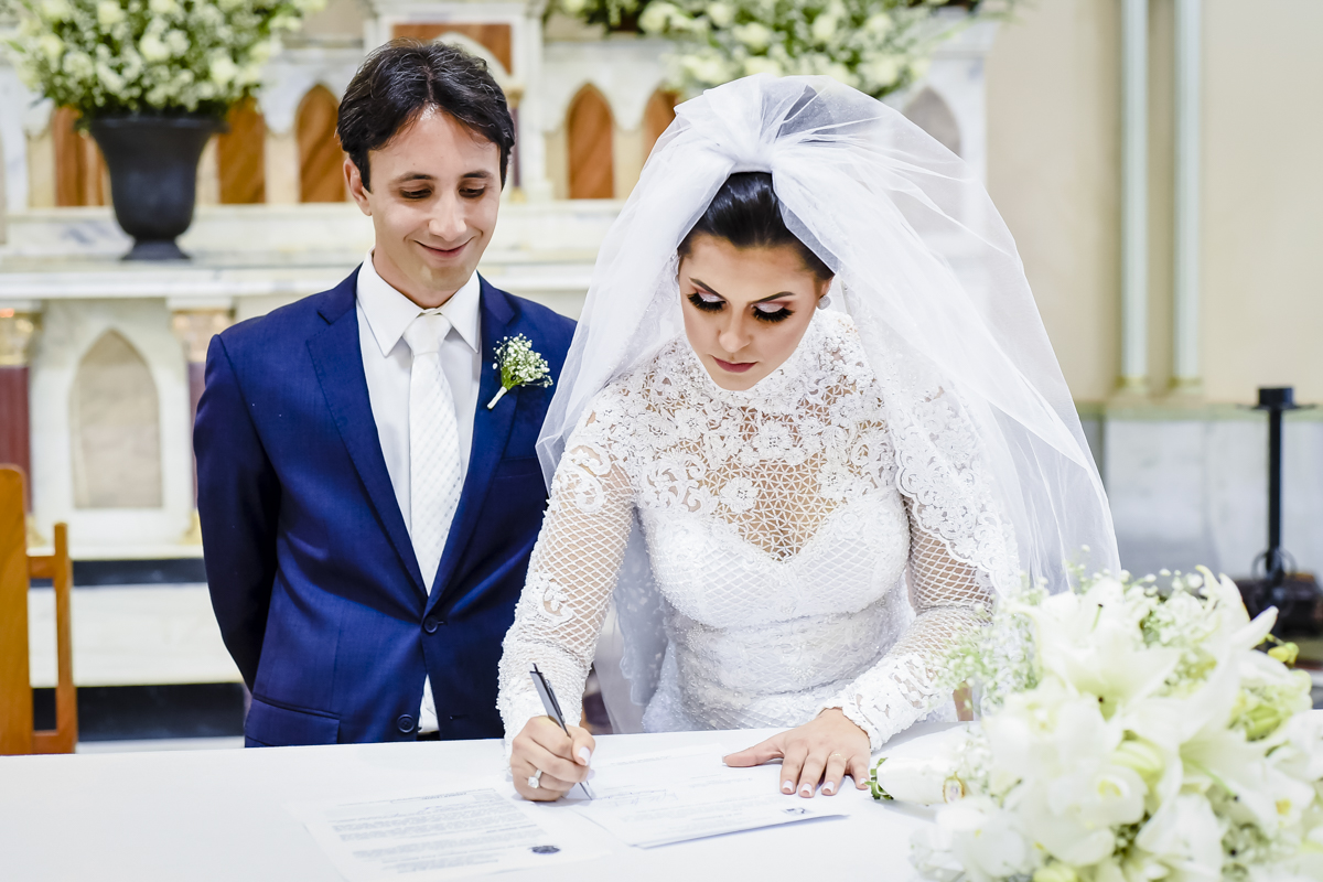 Casamento Mariana e Leandro, Igreja dos capuchinhos, Patos de Minas-MG, Fotógrafo Wellington Guimarães