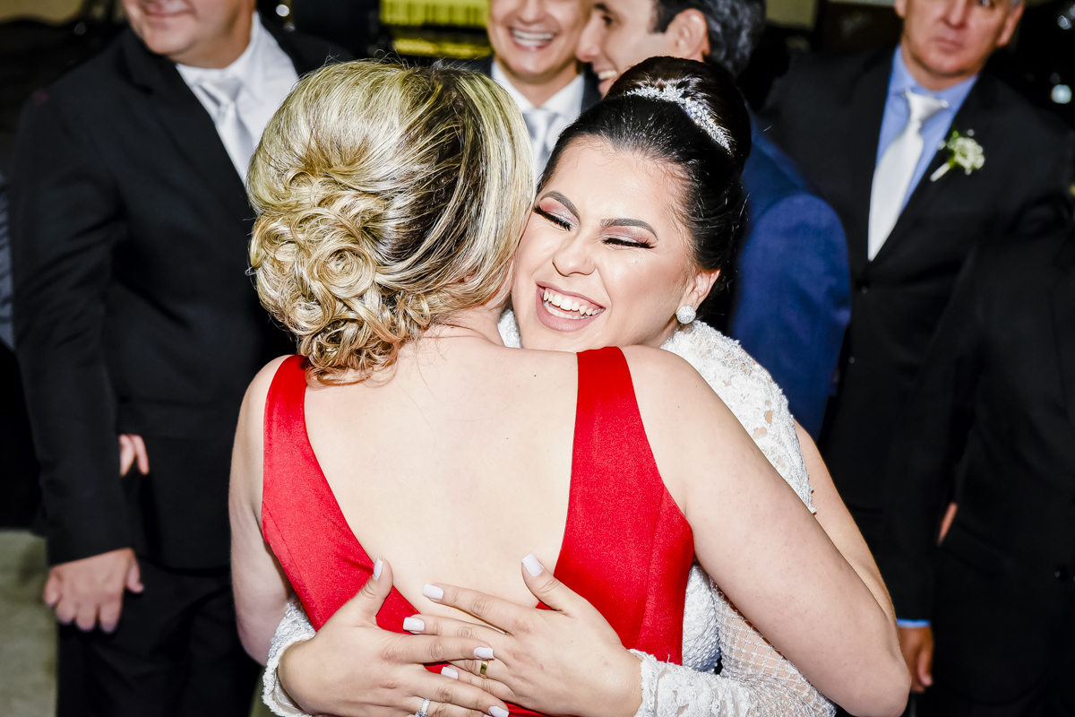 Casamento Mariana e Leandro, Igreja dos capuchinhos, Patos de Minas-MG, Fotógrafo Wellington Guimarães