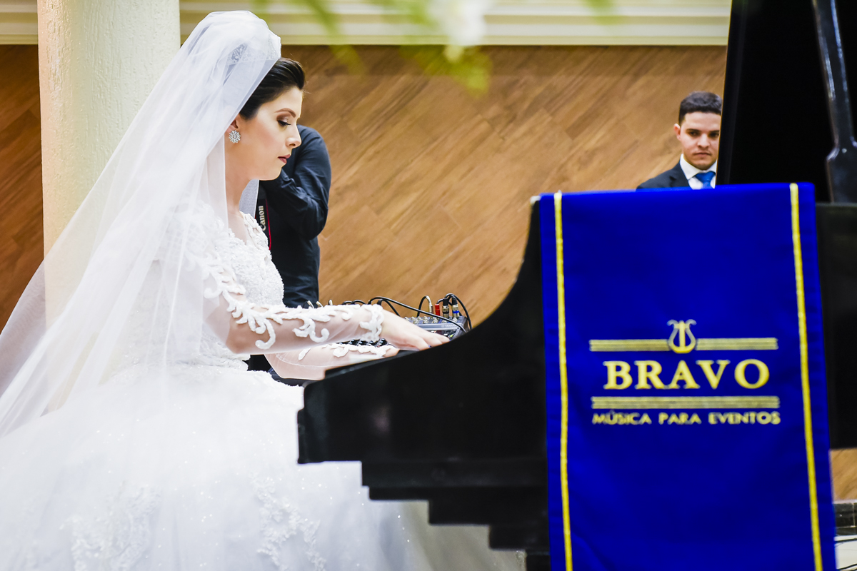 Casamento Talitta e Franklin, Patos de Minas-MG, Wedding, Igreja, noiva, noivos, Vestido de Noiva, Fotógrafo Wellington Guimarães