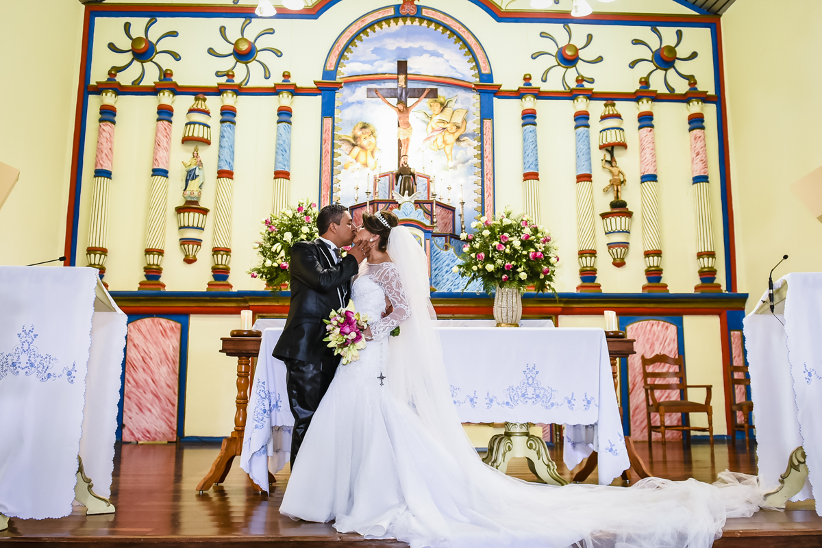 Casamento Lenizy e Juninho, Rio Paranaíba-MG, Noivas, casais, noivado, Wellington Guimarães Fotografias