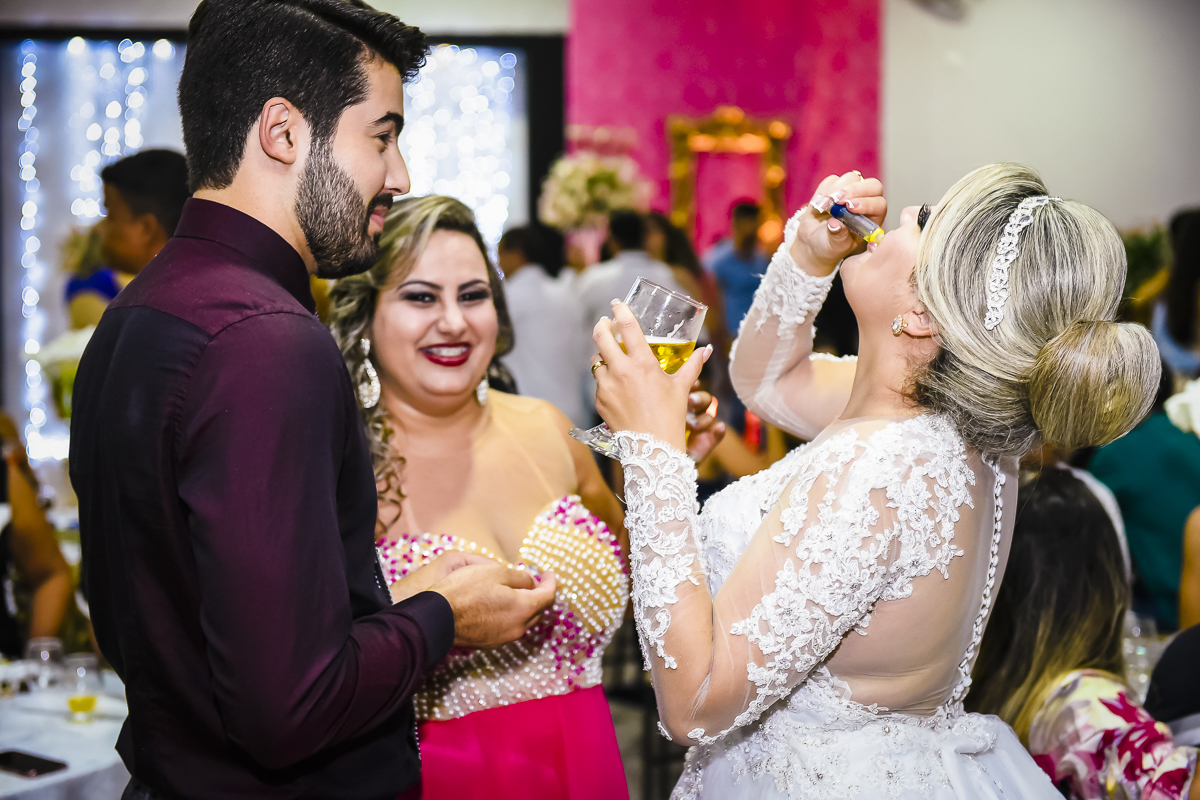 Casamento Letícia e Bruno, Igreja dos Capuchinhos, Patos de Minas-MG, Fotógrafo Wellington Guimarães