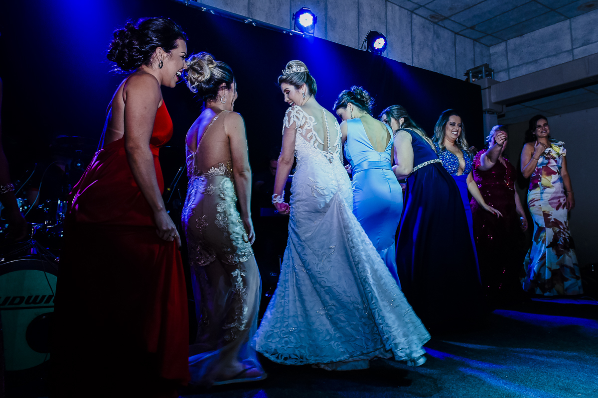 Casamento Viviane e Ronan, Igreja Catedral de Santo Antônio, Patos de Minas_MG, Fotos Wellington Guimarães 