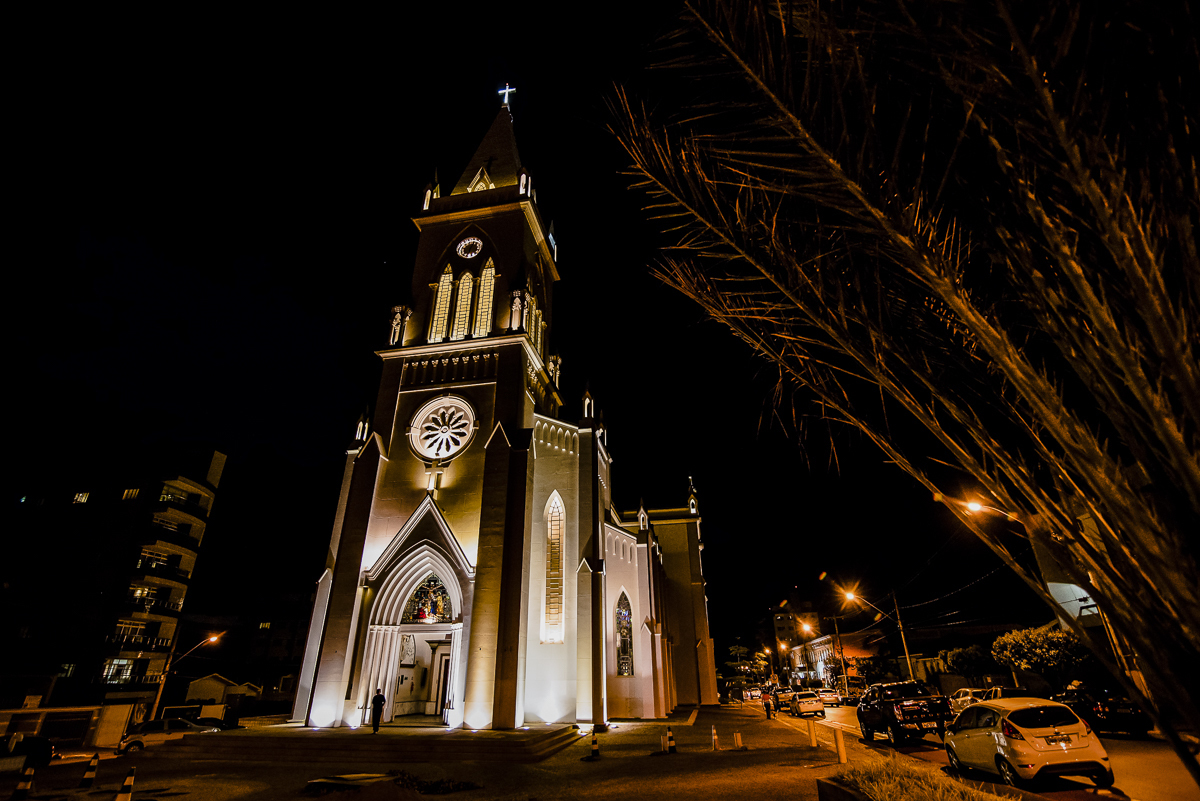 Casamento Viviane e Ronan, Igreja Catedral de Santo Antônio, Patos de Minas_MG, Fotos Wellington Guimarães 