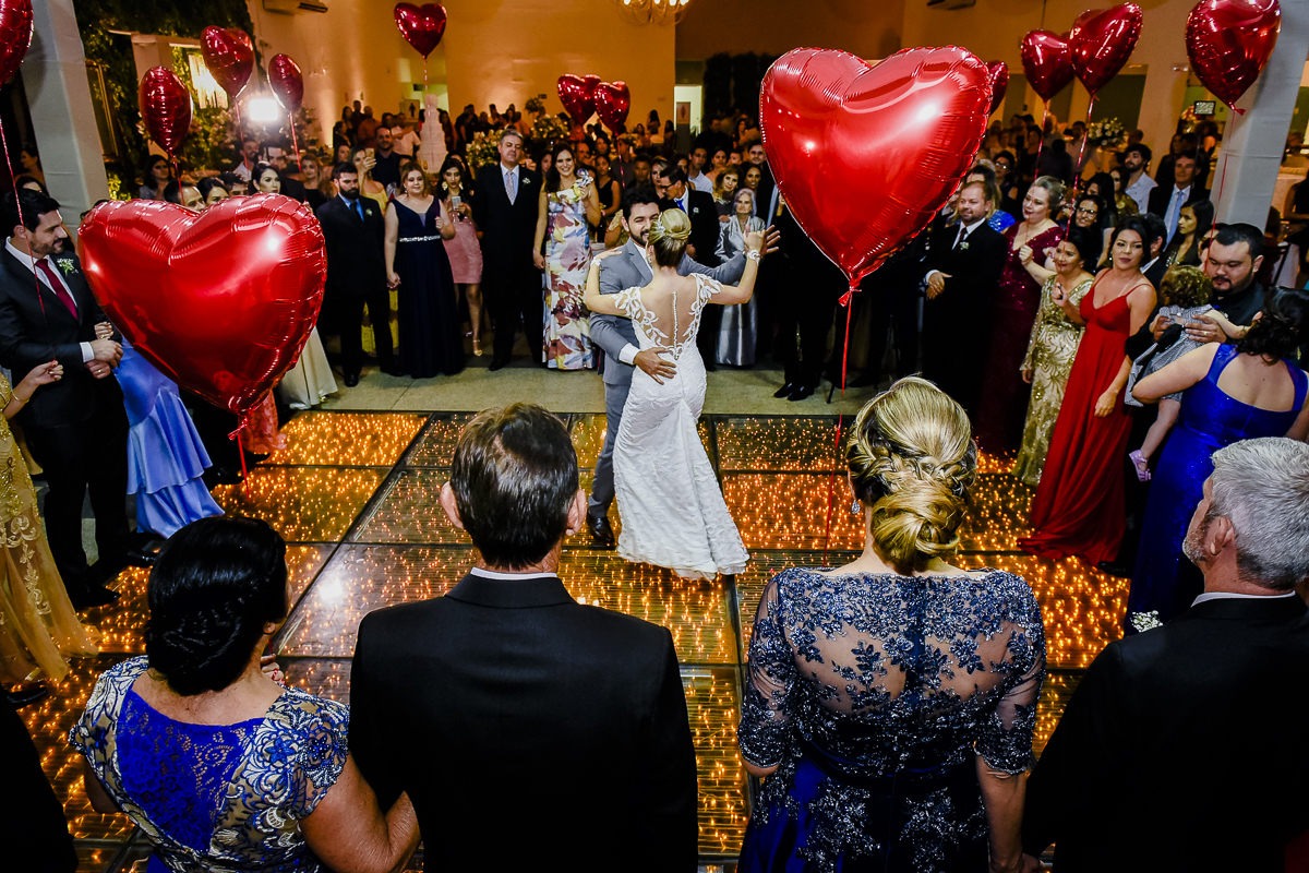 Casamento Viviane e Ronan, Igreja Catedral de Santo Antônio, Patos de Minas_MG, Fotos Wellington Guimarães 