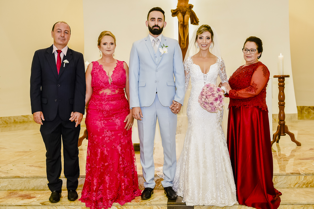 Casamento Fernanda e Tiago, igreja do Rosário, Patos de Minas-MG, Wellington Guimarães Fotógrafo