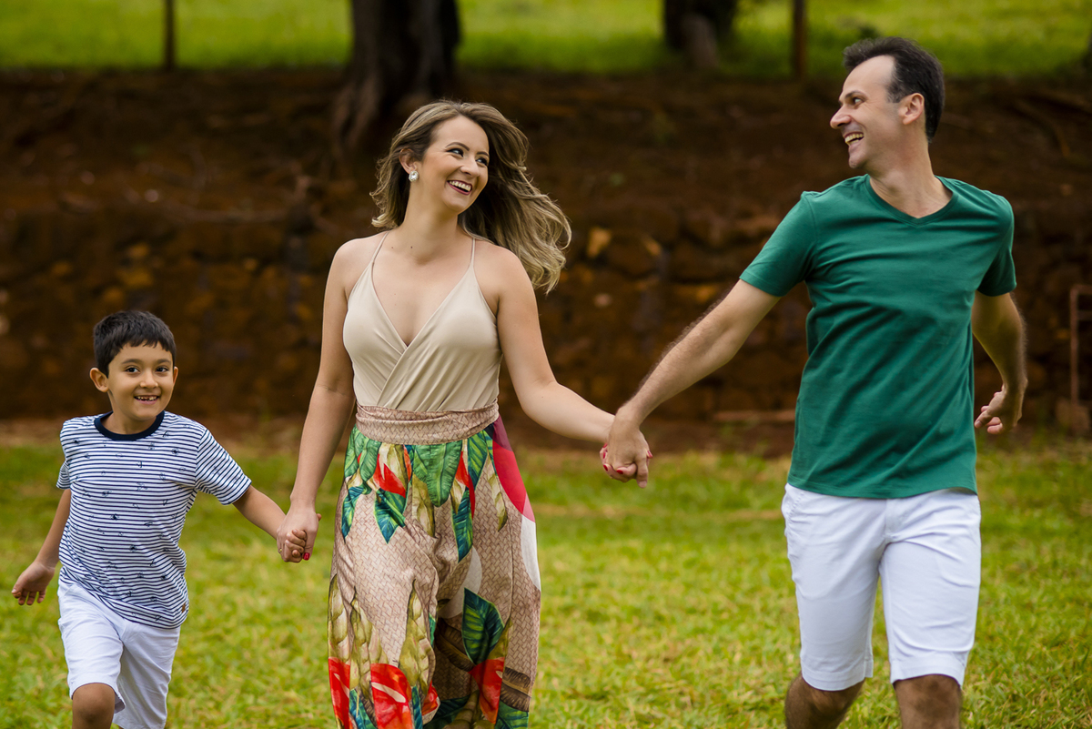 Ensaio Namoro Nair e Willian, Patos de Minas-MG, casal, casamento, felizes para sempre, Wellington Guimarães Fotografias