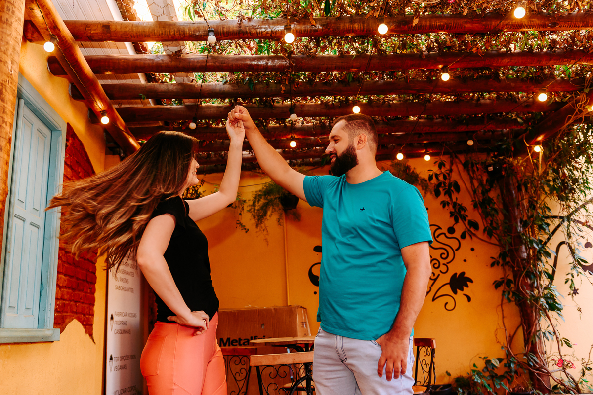 Ensaio Casal, Elisa e Giovani, Namoro, noiva, noivo, noivas 2022, casamento Wellington Guimarães Patos de Minas-MG 