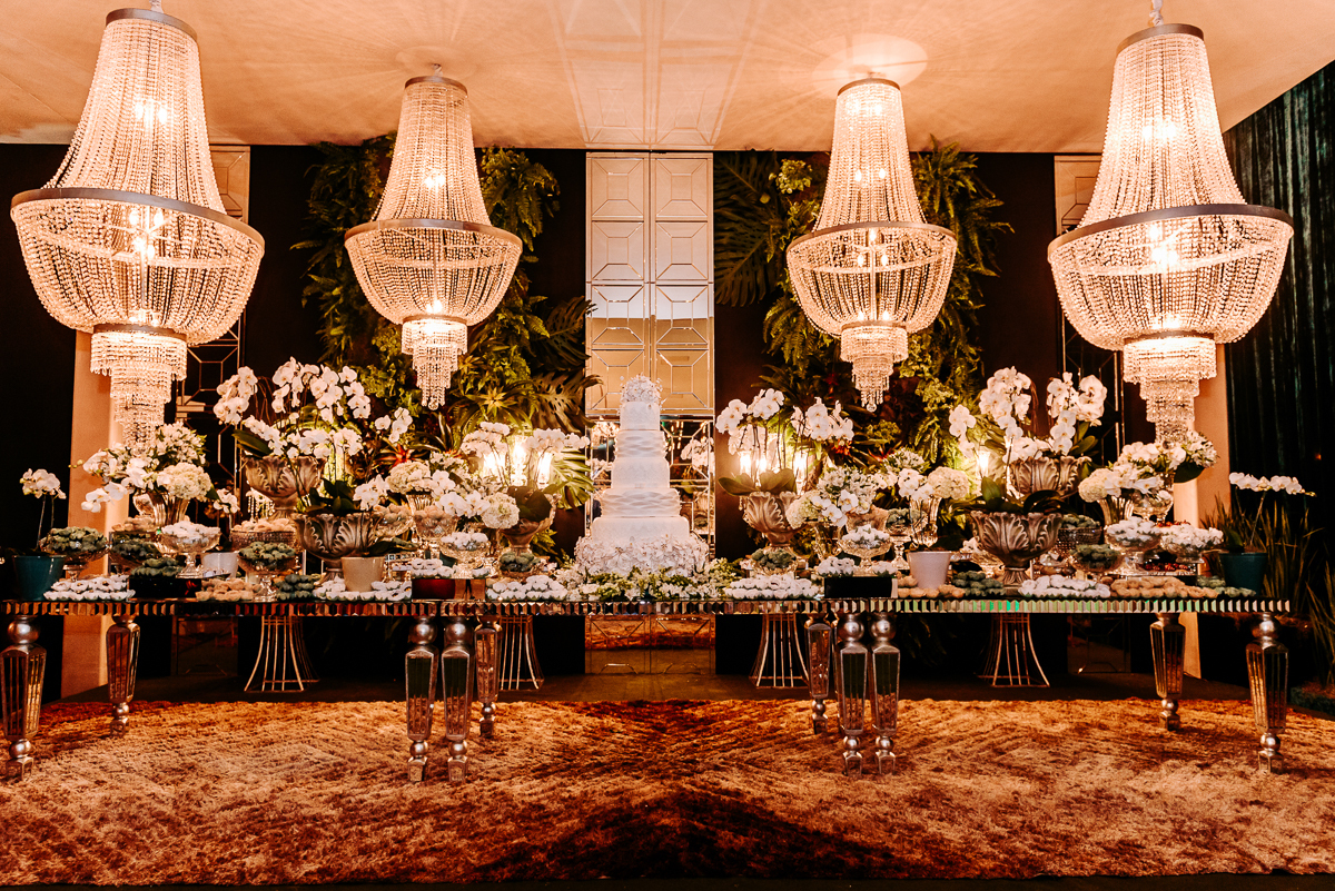 Casamento Ana e Vitor, vestido de noiva, noivas do brasil, noivas 2021, noivas 2022, casamentos pelo brasil, decoração de casamento, Wellington Guimarães Fotógrafo, Patos de Minas-MG