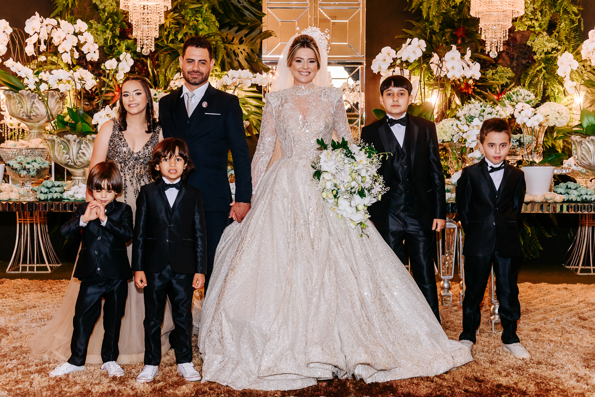 Casamento Ana e Vitor, vestido de noiva, noivas do brasil, noivas 2021, noivas 2022, casamentos pelo brasil, decoração de casamento, Wellington Guimarães Fotógrafo, Patos de Minas-MG