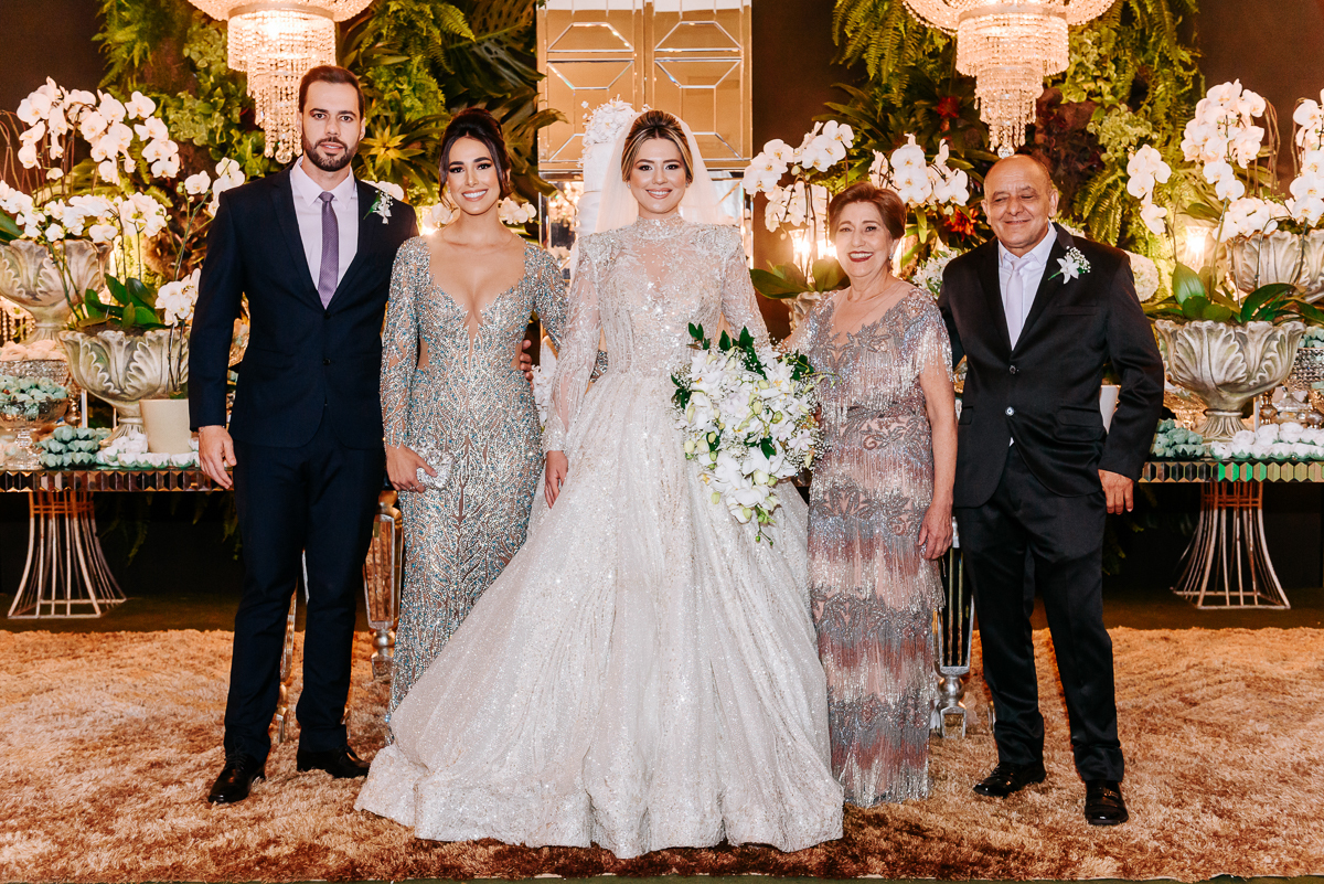Casamento Ana e Vitor, vestido de noiva, noivas do brasil, noivas 2021, noivas 2022, casamentos pelo brasil, decoração de casamento, Wellington Guimarães Fotógrafo, Patos de Minas-MG