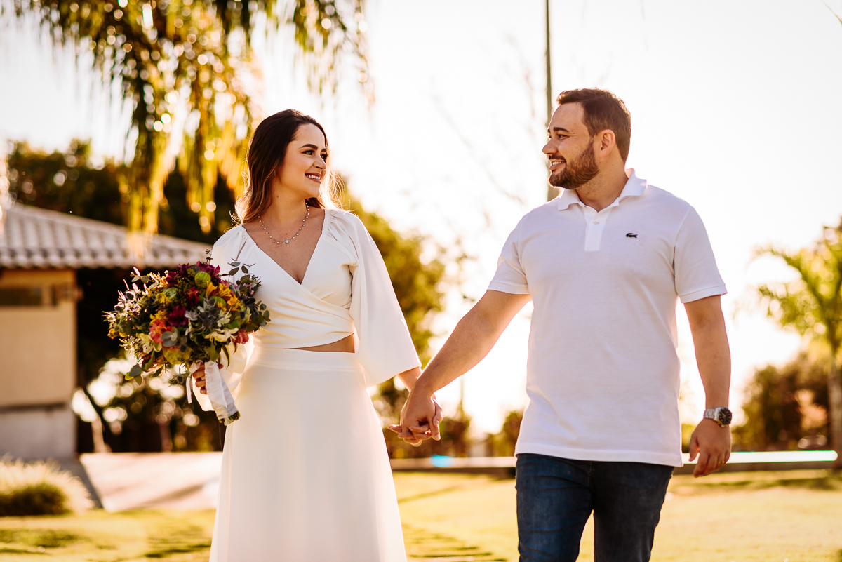 Adriana e Rafael, ensaio namoro, ensaio de casal, pré wedding, fotos de casal, amor , noivas 2021, noivas 2021, Fotógrafo de casal, Fotógrafo de casamento, Wellington Guimarães , patos de minas-mg