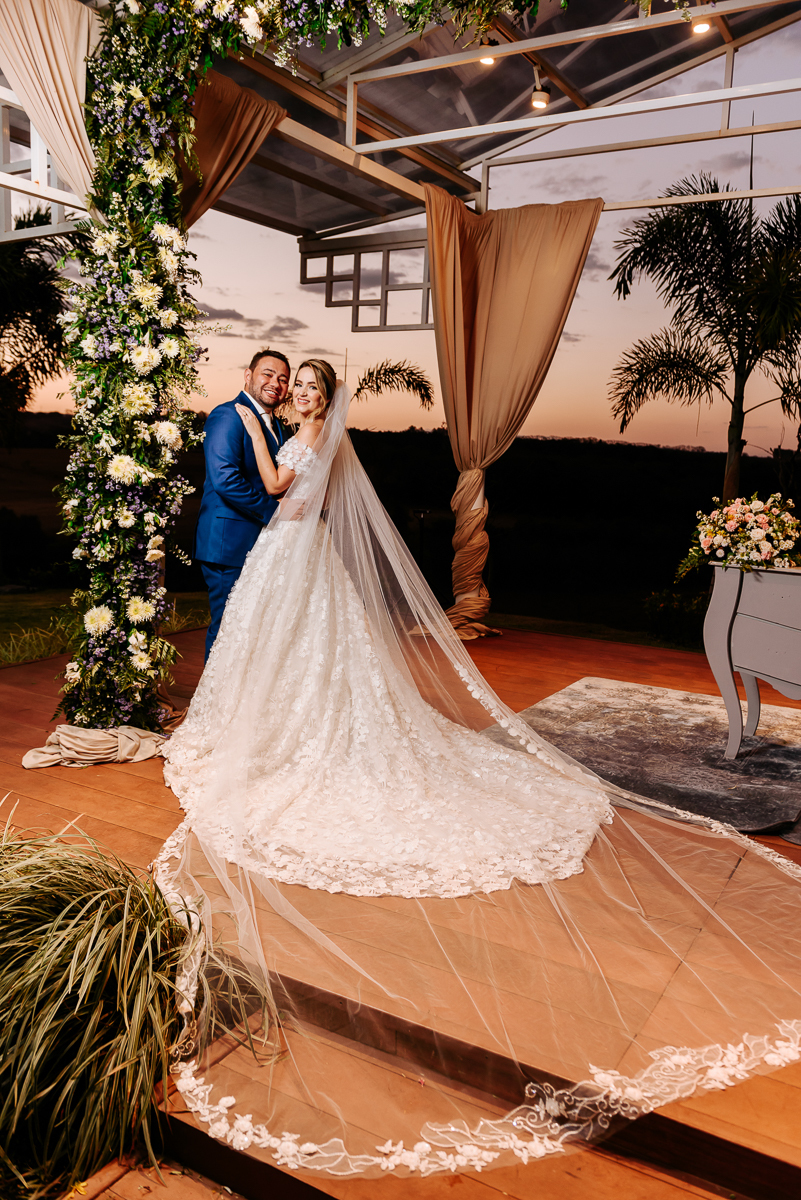 Casamento Adriana e Rafael, Patos de Minas-MG, Wellington Guimarães Fotógrafo, dia de casamento, vestido de noiva, idéias para casamento, noivas 2021, noivas 2022