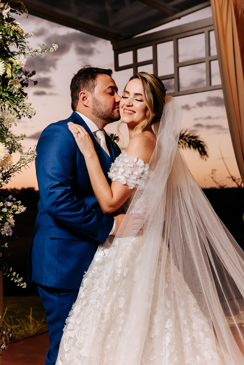 Casamento Adriana e Rafael, Patos de Minas-MG, Wellington Guimarães Fotógrafo, dia de casamento, vestido de noiva, idéias para casamento, noivas 2021, noivas 2022