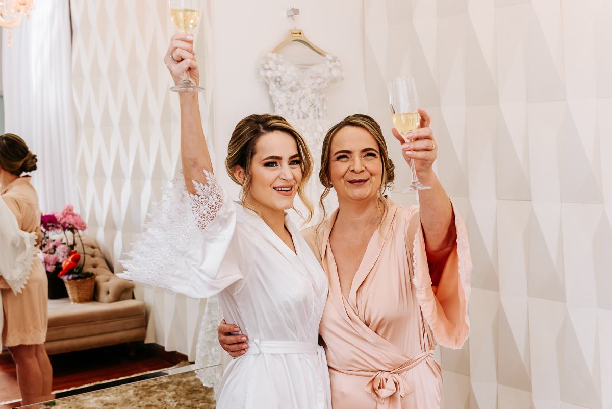 Casamento Adriana e Rafael, Patos de Minas-MG, Wellington Guimarães Fotógrafo, dia de casamento, vestido de noiva, idéias para casamento, noivas 2021, noivas 2022