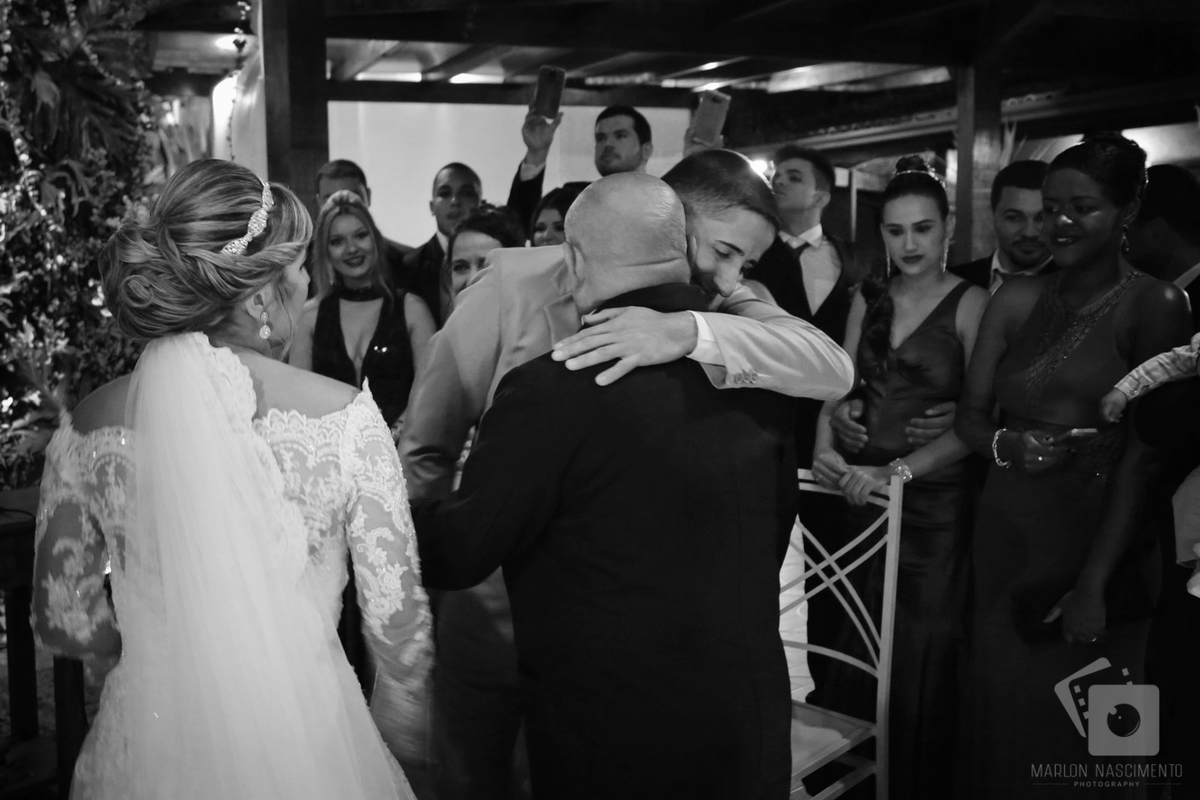 graciene-e-johny-casamento-cerimonia-e-festa-macae-espaco-veletto-macae-rio-de-janeiro