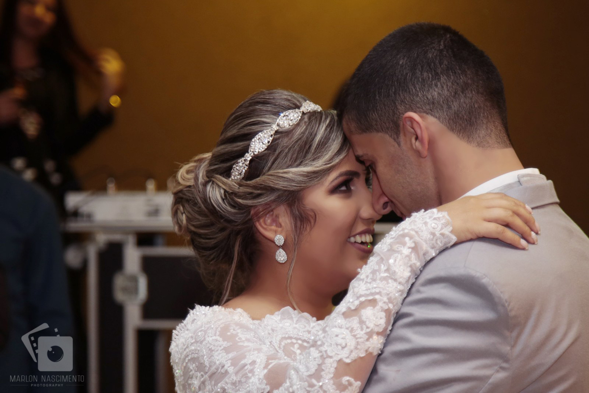 graciene-e-johny-casamento-cerimonia-e-festa-macae-espaco-veletto-macae-rio-de-janeiro