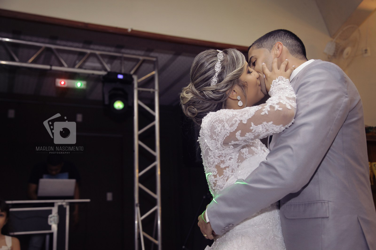 graciene-e-johny-casamento-cerimonia-e-festa-macae-espaco-veletto-macae-rio-de-janeiro