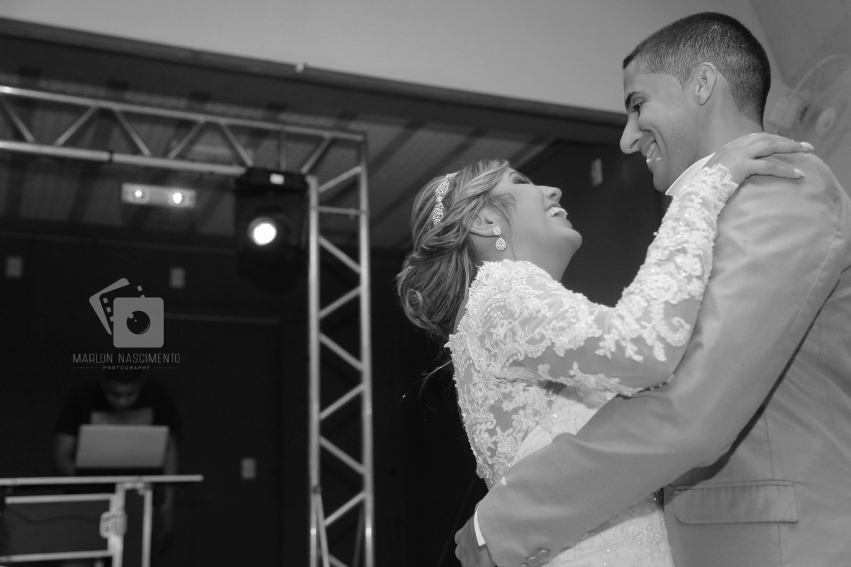 graciene-e-johny-casamento-cerimonia-e-festa-macae-espaco-veletto-macae-rio-de-janeiro