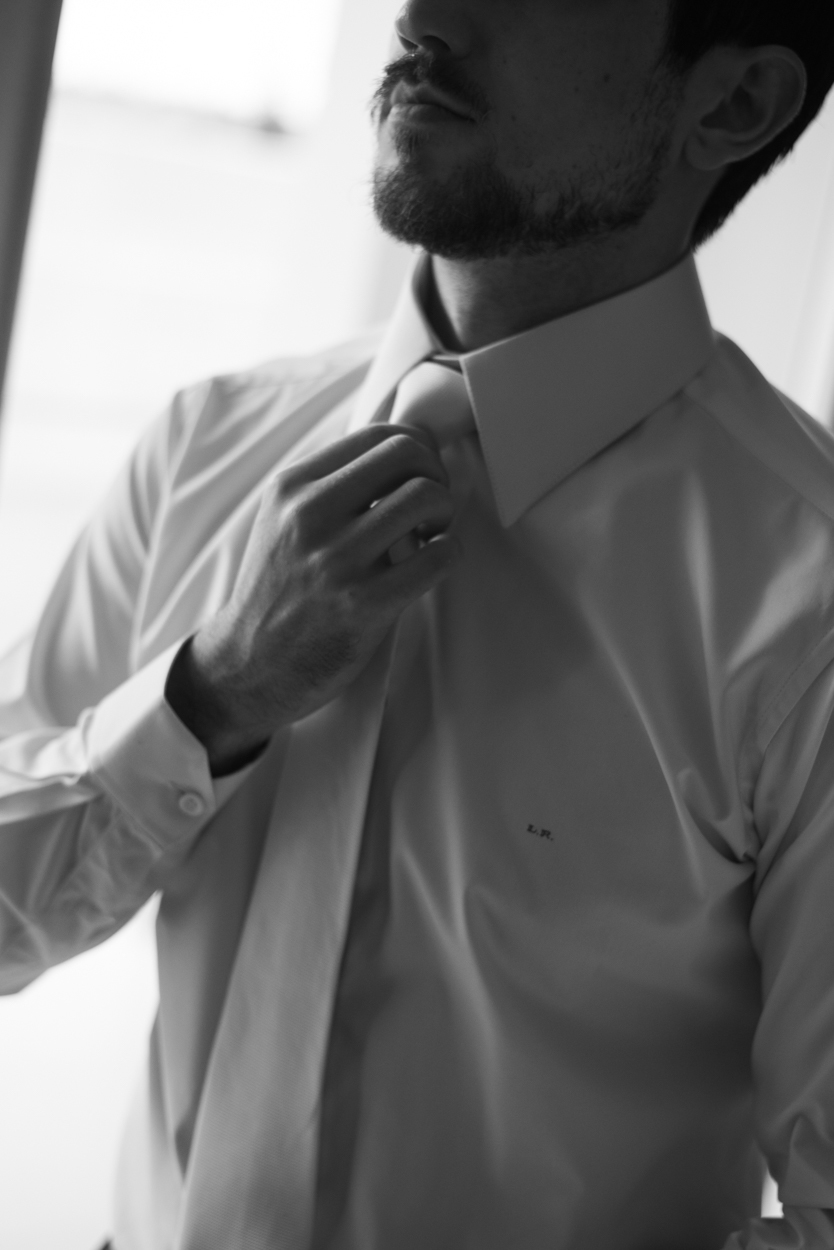 Retrato do noivo em casamento de luxo