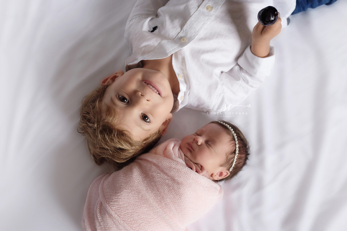 Estudio-newborn-zona-sul-de-sp-fotografia-newborn-em-são-paulo-foto-book-de-ensaio-newborn-de-menina-newborn-de-menina-sp-ensaio-newborn-de-menina-em-sp-newborn-recém-nascido-em-domicilio-sp-soniacolvara-foto-newborn-fotografia-newborn-bêbe-zona-sul-sp