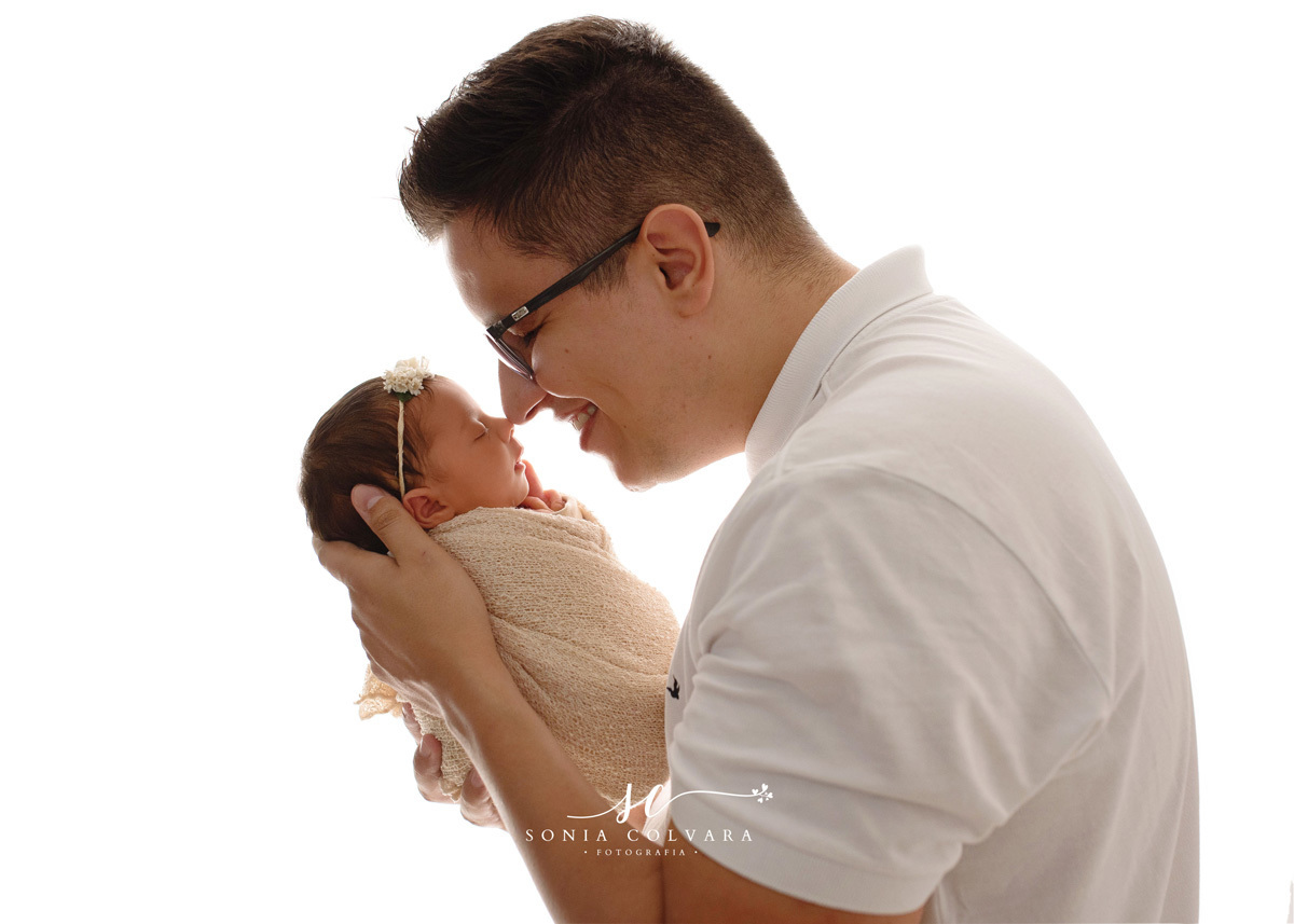 ensaio-foto-newborn-menina-recém-nascido-em-casa-domicilio-sp-soniacolvara