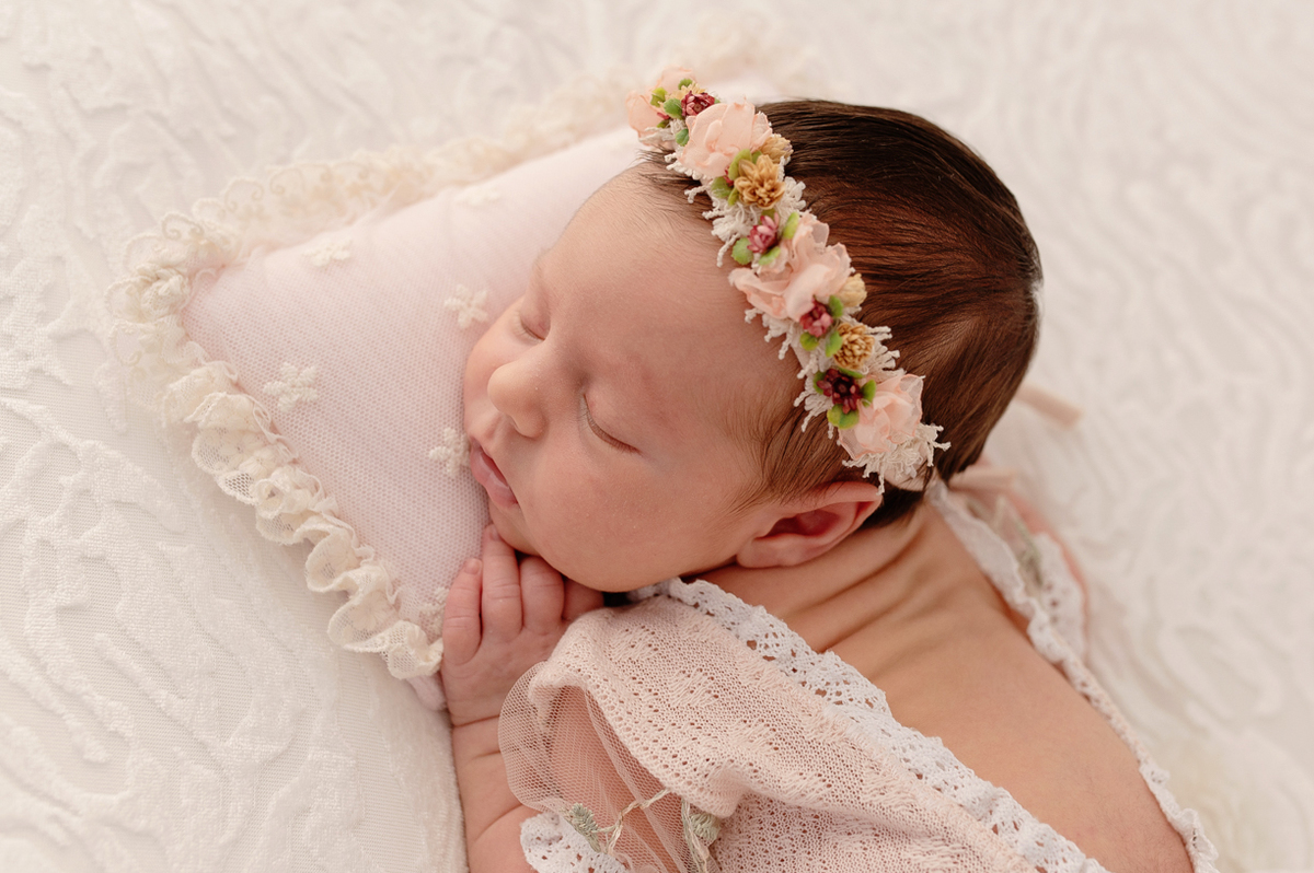 ensaio-newborn-menina-foto-newborn-estudio-recem-nascido-newborn-em-sp-sonia-colvara-newborn