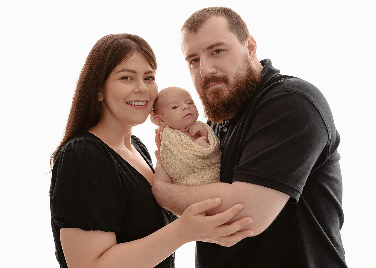 ensaio-newborn-de-menina-newborn-recem-nascida-em-domicilio-sp-soniacolvara-newborn-com-os-pais