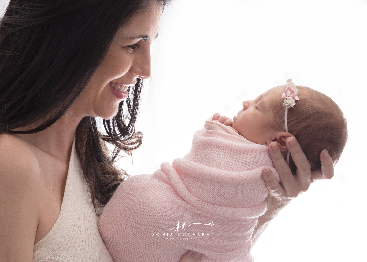 ensaio-newborn-em-domicilio-
book-newborn-menina-sp