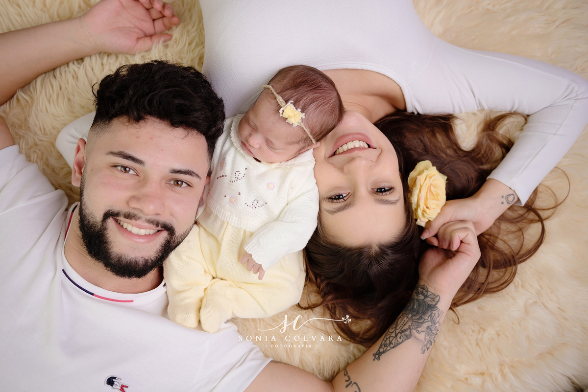 ensaio-newborn-de-recém-nascida-menina-newborn-em-casa-domicilio-sp