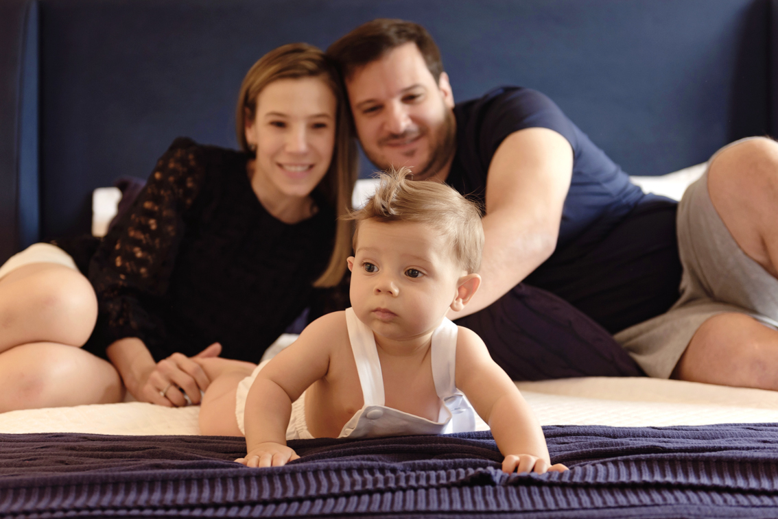 ensaio-book-infantil-masculino-de-fotos-de-familia-no-domicilio-em-são-paulo